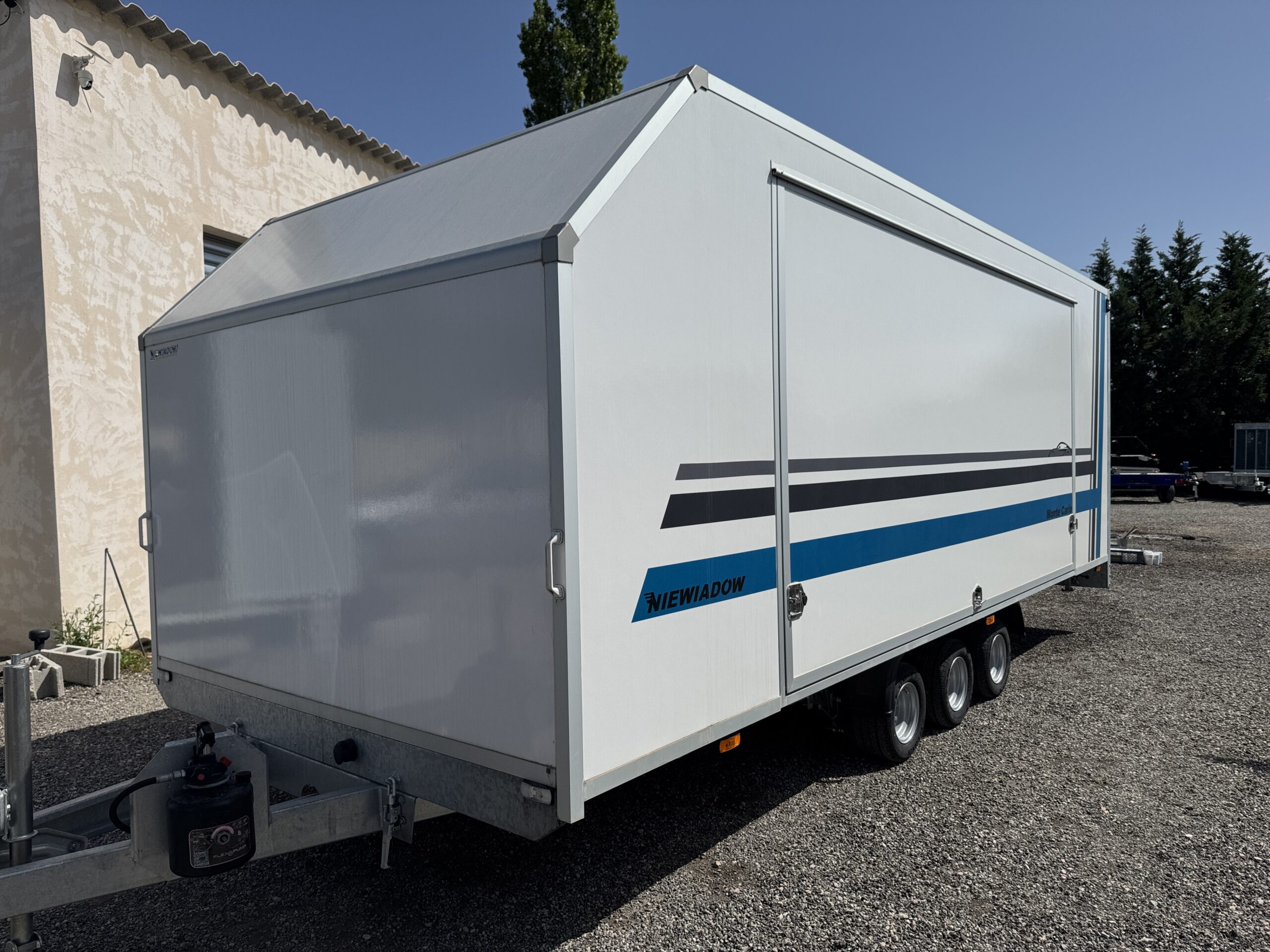 Monte Carlo 600 Remorque commerce 1300kg H13301H Niewiadow